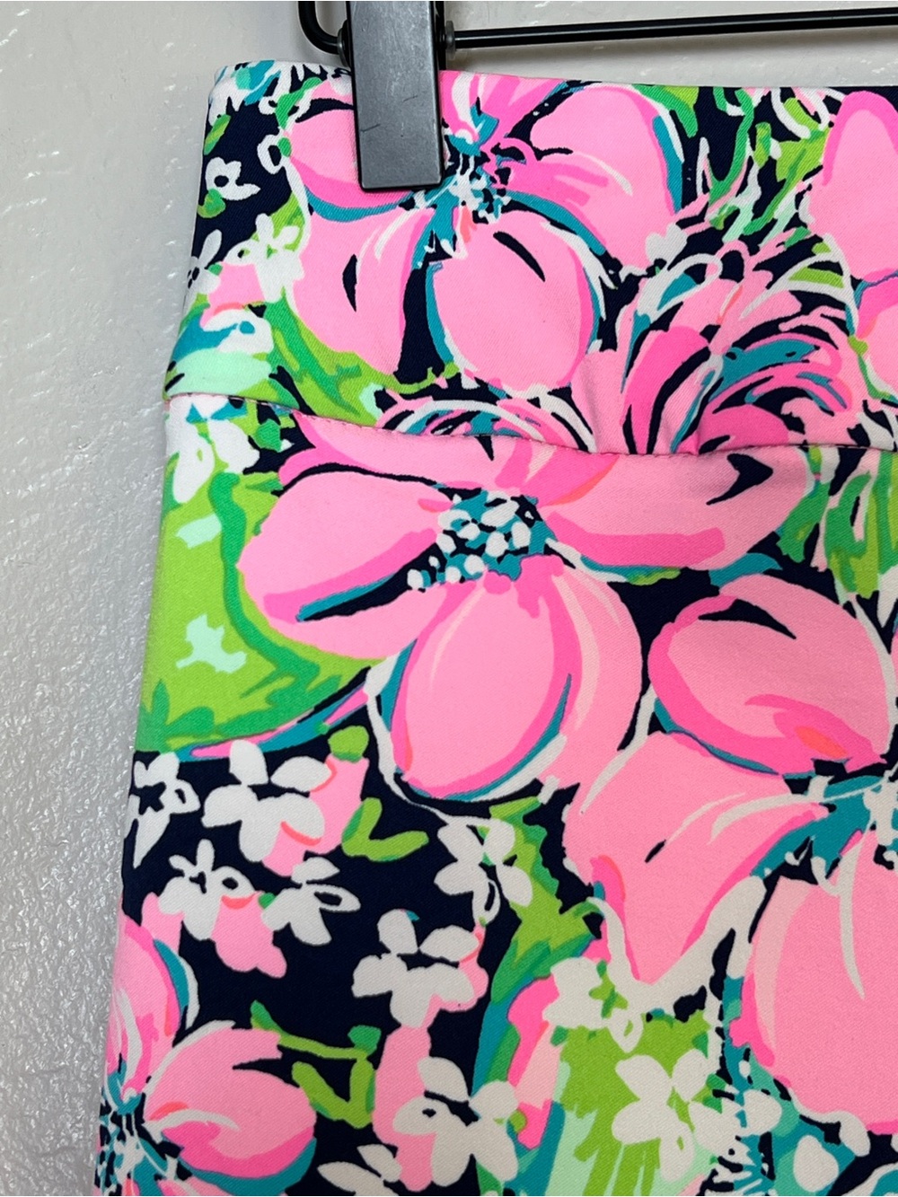 LILLY PULITZER Women’s Size 2 Pink Floral Luxletic Pull-On Ankle Golf Pant - Picture 9 of 13